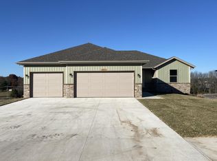 407 E Becky St, Willard, MO 65781