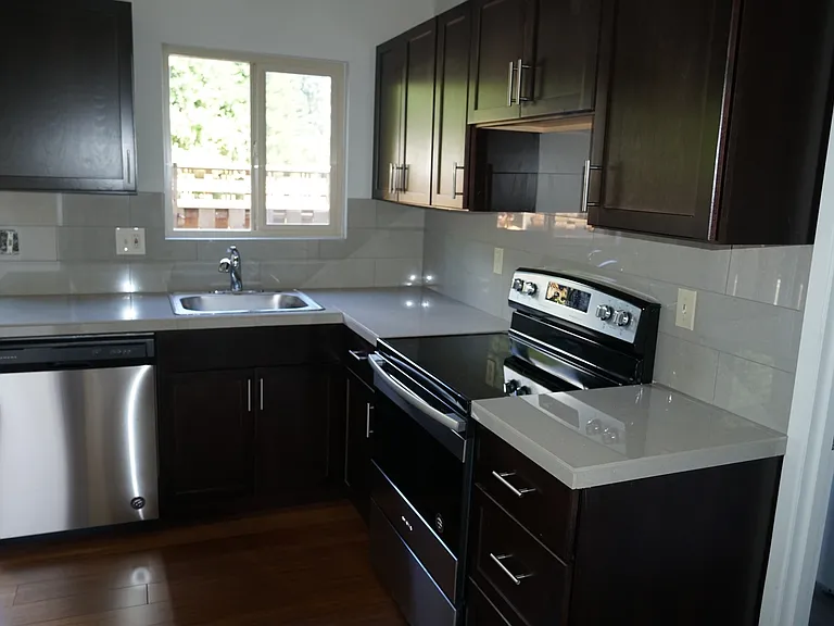 Willamette Center — Photo 2
