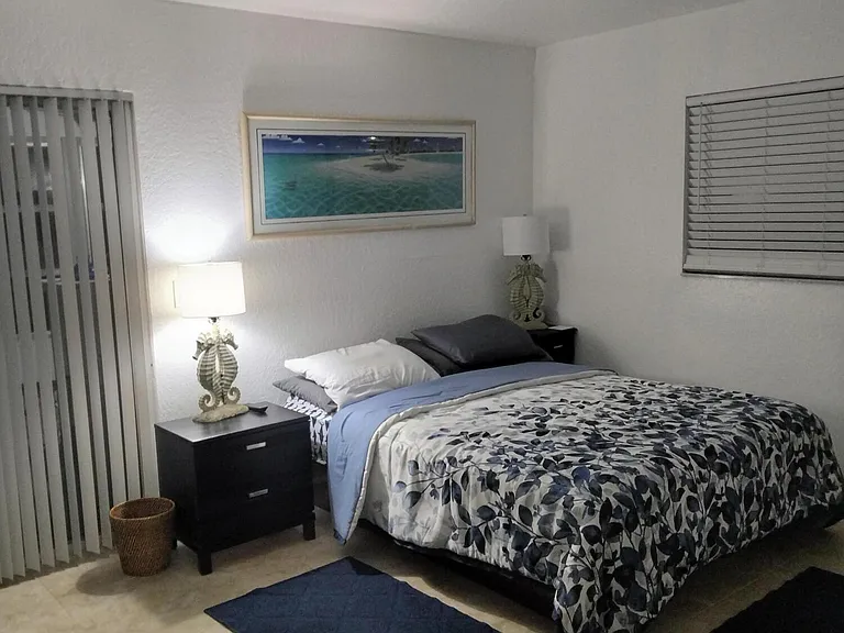 399 Brittany Dr #I — Photo 11