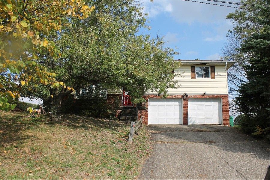 1st image of 67315 Willow Grove Rd