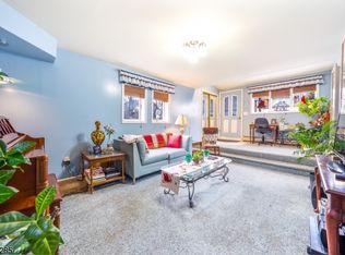 27 Mill St, Bloomfield, NJ 07003