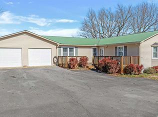 275 Vaughn Dr, Rainsville, AL 35986