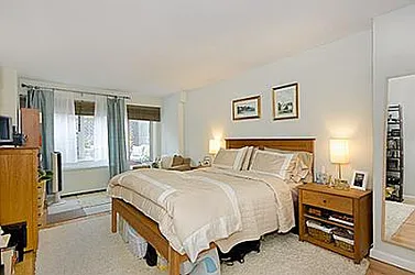 Sold by Citi Habitats