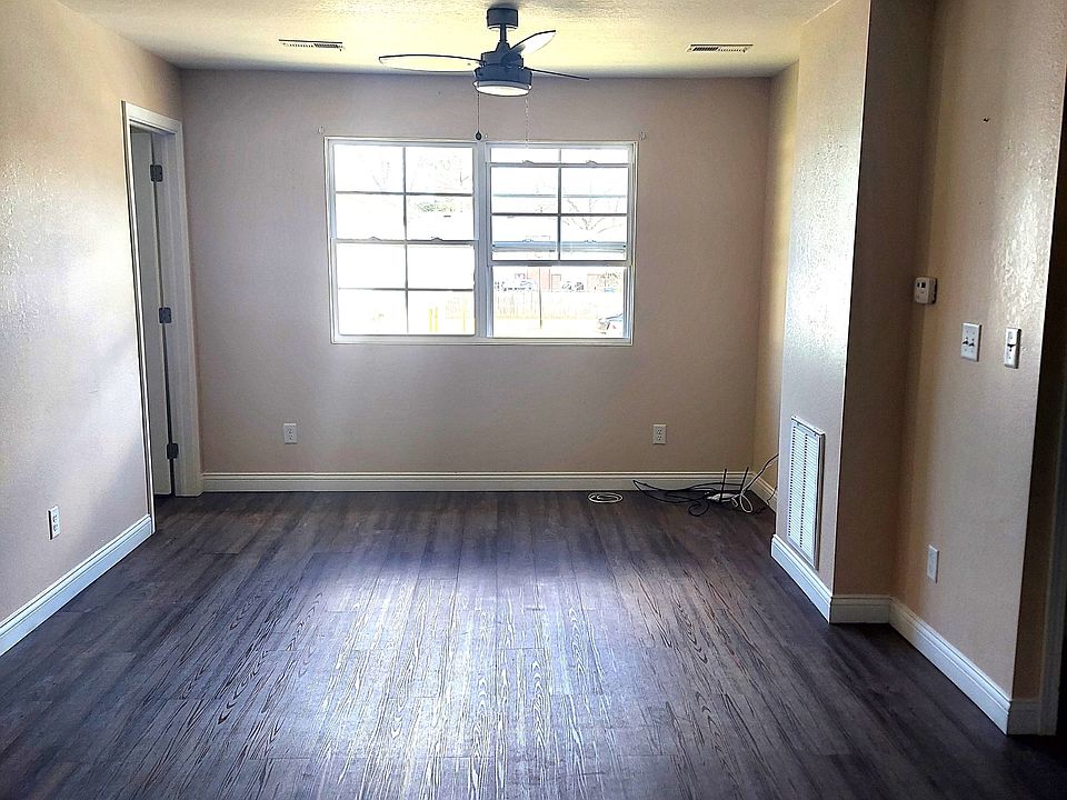 1st image of 50 Westwood Dr #11277034