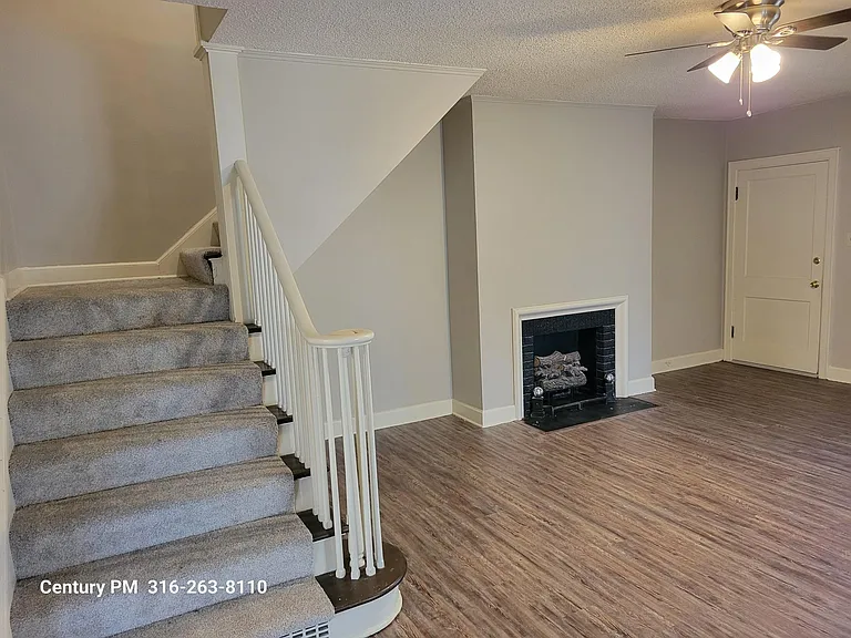3419 Edgemont St — Photo 9