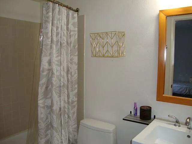 625 E Del Mar Blvd #103 — Photo 5