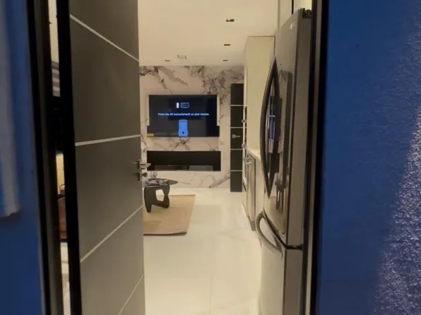 13647 Darvalle St, Cerritos, CA 90703