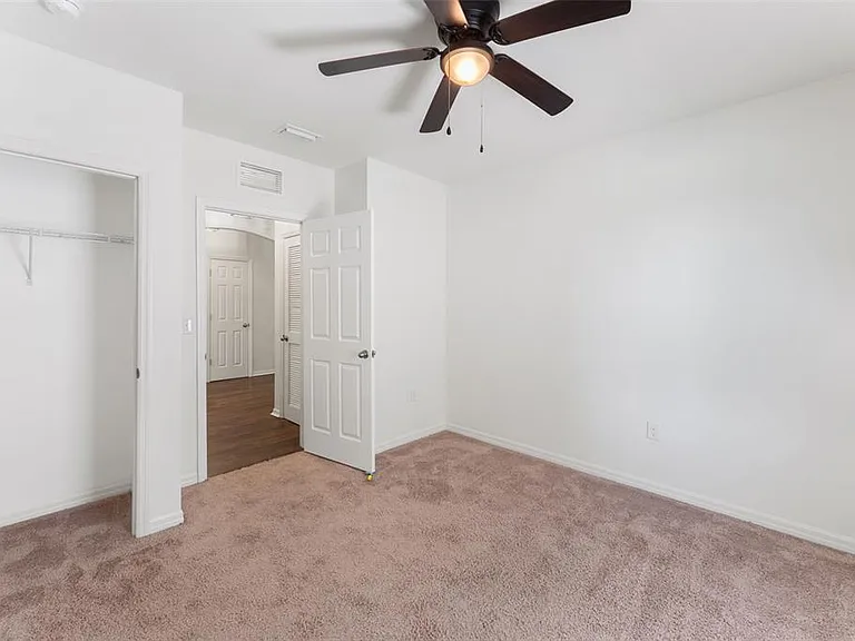 3945 River Bank Way — Photo 15