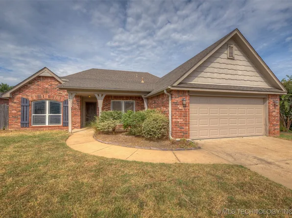 9906 N 103rd East Ave, Owasso, OK 74055