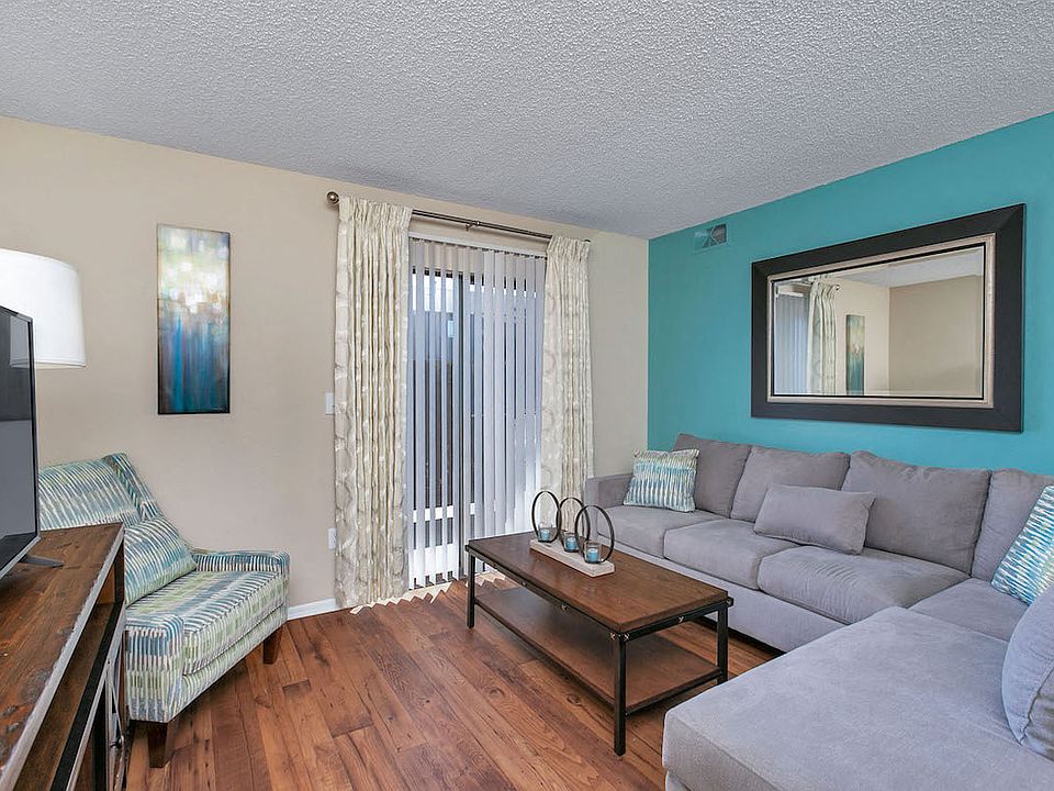 Cozy, Bright, and Spacious