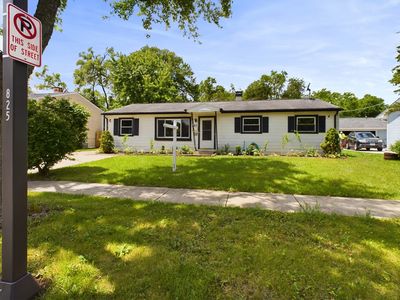 312 Cherry Valley Rd, Vernon Hills, IL, 60061