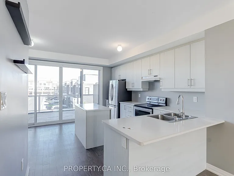 24 Clarington Blvd — Photo 14