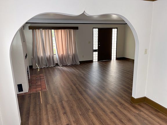 5th image of 368 Chorro St