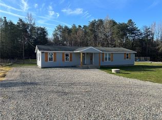 1178 Old Buckingham Rd, Powhatan, VA 23139