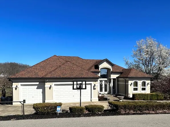 268 Oakwood Ridge Dr, West Portsmouth, OH 45663