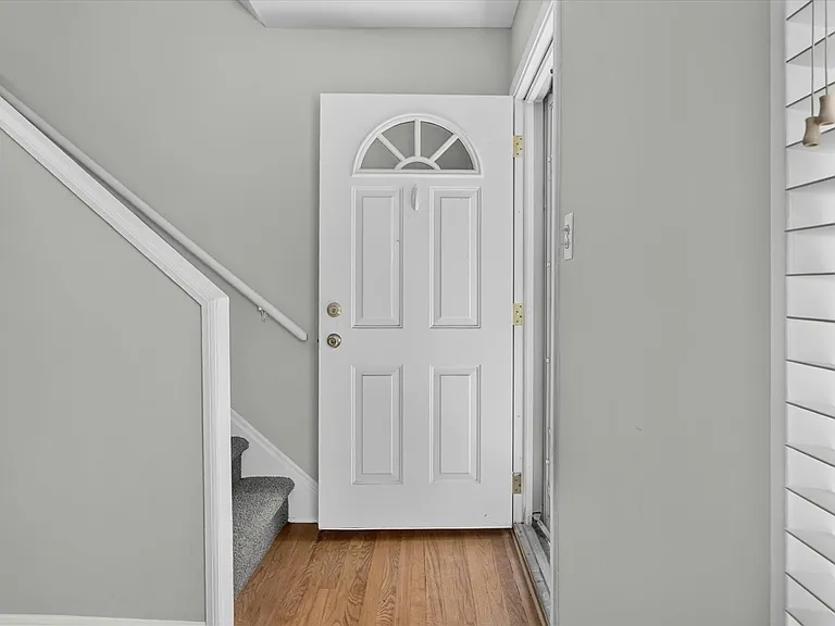 3284 Coolidge Hwy — Photo 7