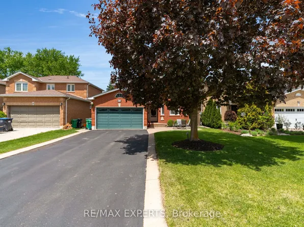 45 Sunkist Valley Rd, Caledon, ON L7E 1T1