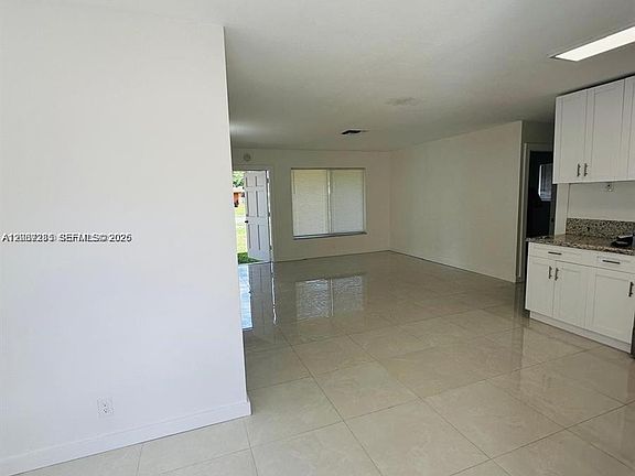 4th image of 2620 NW 14th Ct