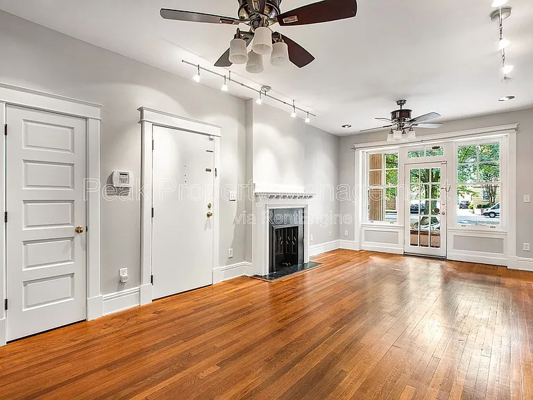 2806 Monument Ave #1 — Photo 6