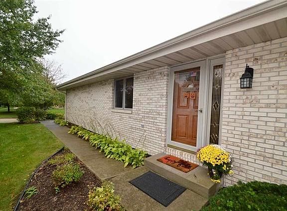 2nd image of 7198 Weathered Oak Ln #50B