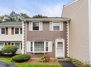 43 Boylston Ln #43, Lowell, MA 01852