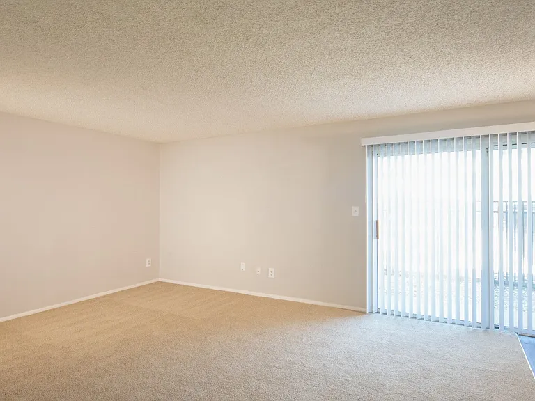 Aria Apartment Homes — Photo 13