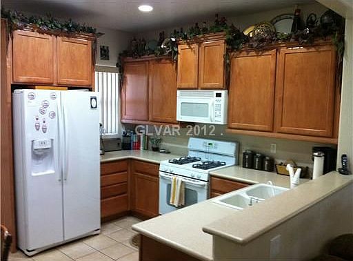 2nd image of 6079 Falconer Ave