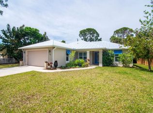 190 Royal Palm St, Sebastian, FL 32958