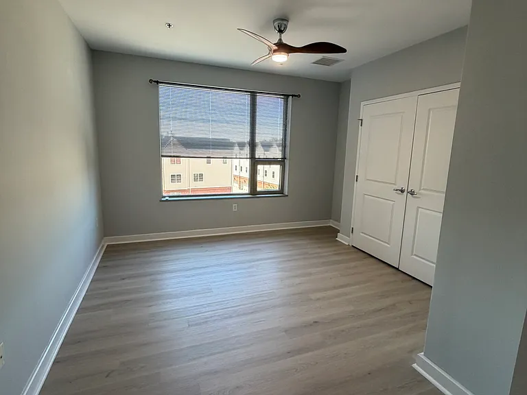 105 Christina Landing Dr #302 — Photo 9