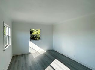 6052 Mayflower Ave #1/2, Maywood, CA 90270