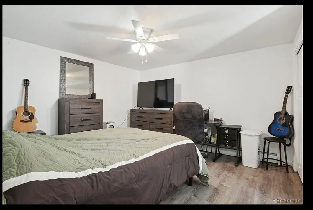 12 Exner Pl — Photo 2