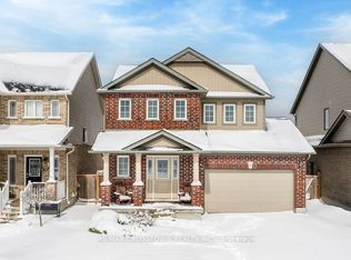 8 Brownley Ln, Essa, ON L3W 0P9