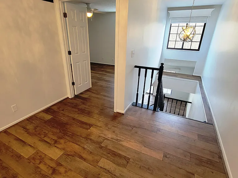 1608 Shady Cove Ln — Photo 17