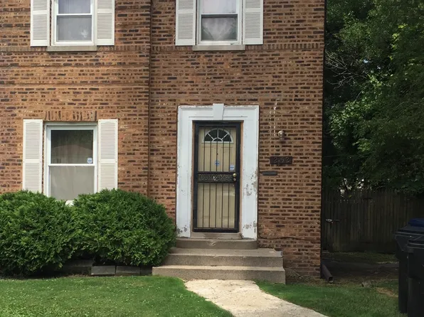 2152 E 97th Pl, Chicago, IL 60617