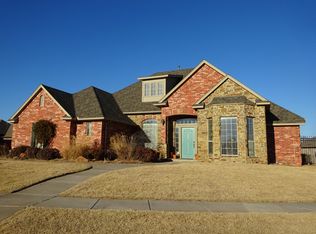 11509 NW 6th St, Yukon, OK 73099