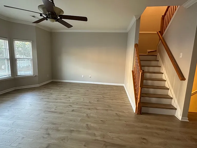11833 Canemount St — Photo 14