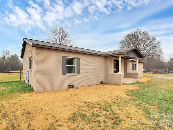 232 Hobson Dr, Mocksville, NC 27028