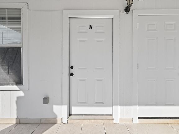 5th image of 2202 Hutchins St APT A