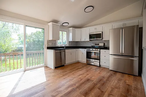 303 Chestnut St Photo 1