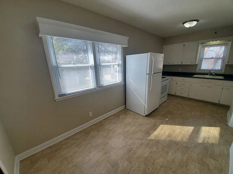 2616 Bowdoin St — Photo 6