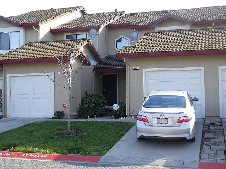 148 Peppermill Ln photo 1