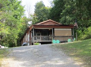 18434 Wade Hill Rd, Patriot, IN 47038