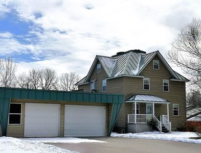 1984 Oakridge Rd, Neenah, WI, 54956