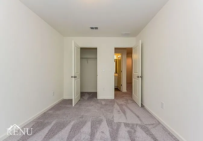 3106 Calcutta St — Photo 15