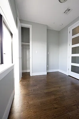 Rented by Brooklyn Group | media 4