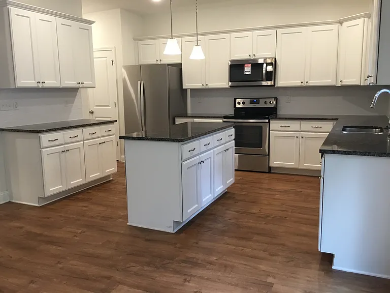 5627 Long Marsh Dr — Photo 2