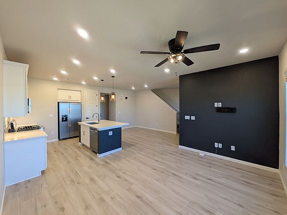 3rd image of 7922 Sterling Ranch Ave