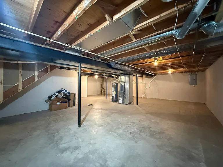 1788 Wexford Dr — Photo 23
