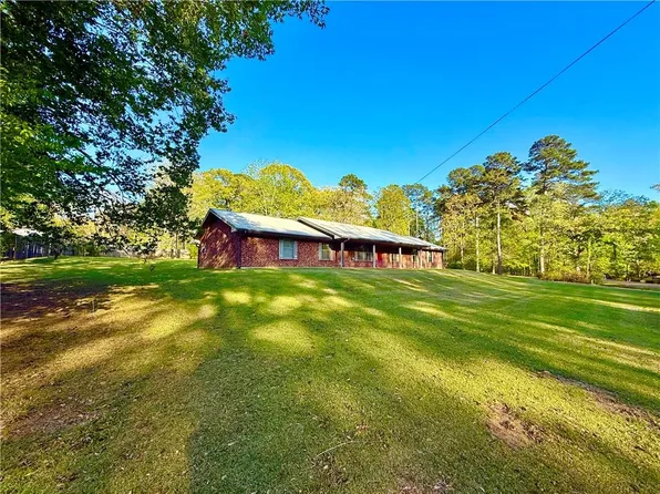 2075 Hemphill Dr, Jena, LA 71342