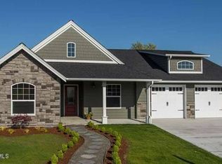 904 S 79th Ave, Yakima, WA 98908